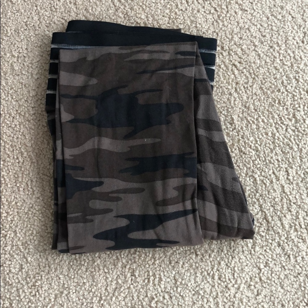 Rouched Camo Leggings